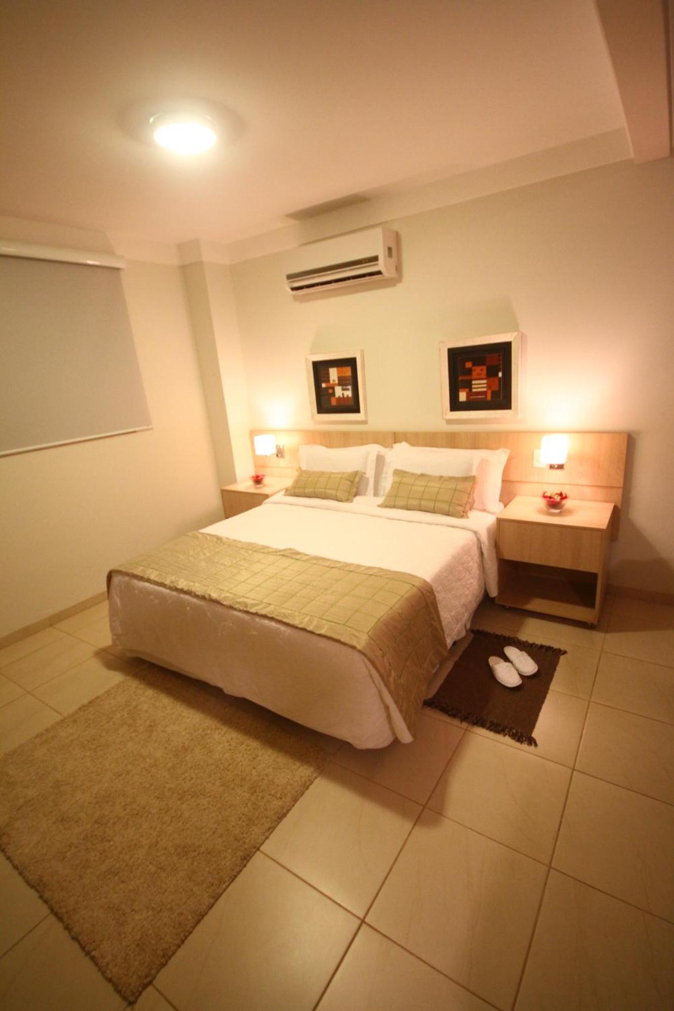Gales Park Hotel 두라도스 외부 사진