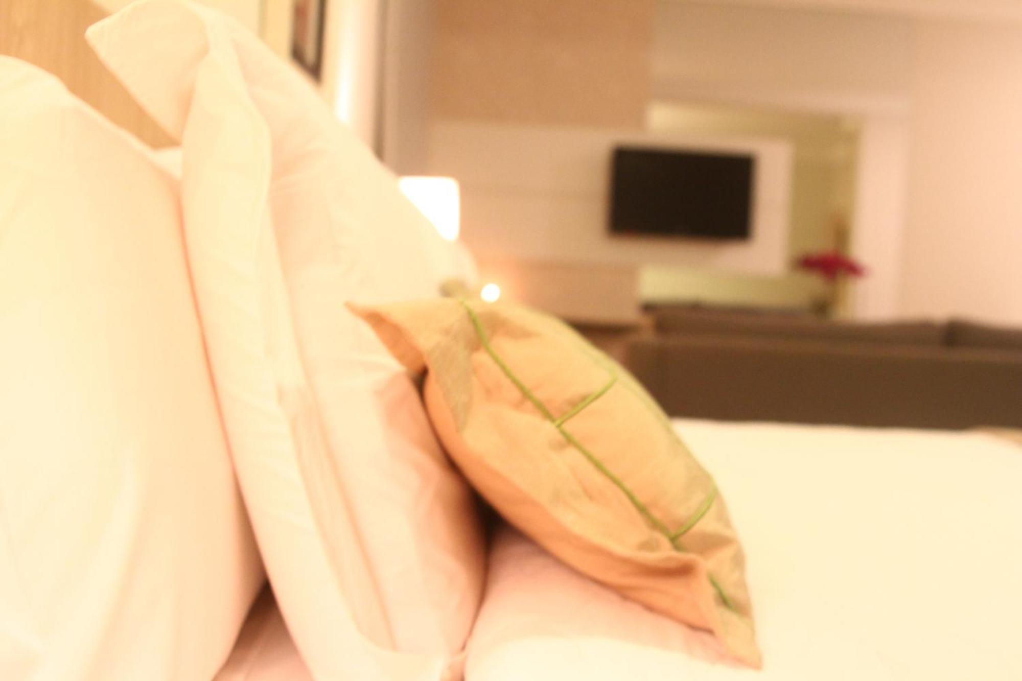 Gales Park Hotel 두라도스 객실 사진