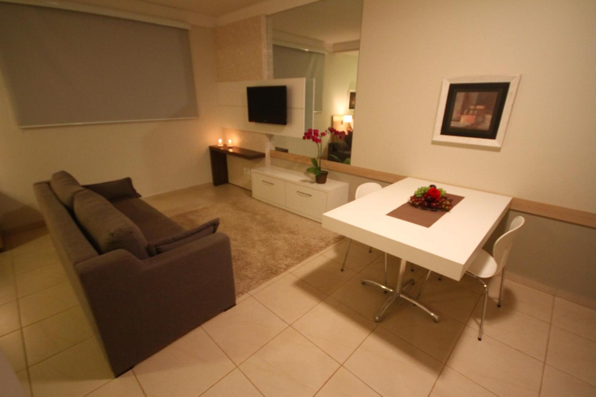 Gales Park Hotel 두라도스 객실 사진